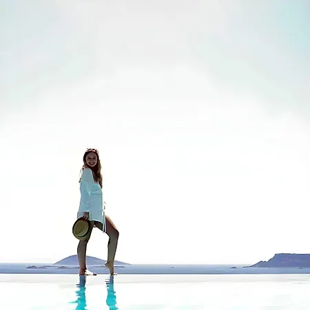Blue Island Luxury Adults Only فندق كاس