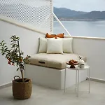 فندق Blue Island Luxury Adults Only 5*